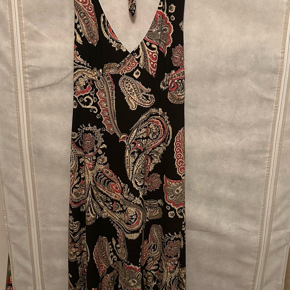 Pink and Cream Asymmetrical Sundress with V-Neck and Sleeveless Design